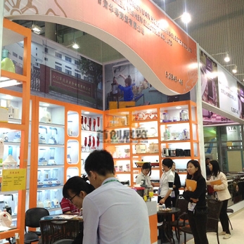 甘肅華粵商貿(mào)有限公司 廣交會展覽設(shè)計